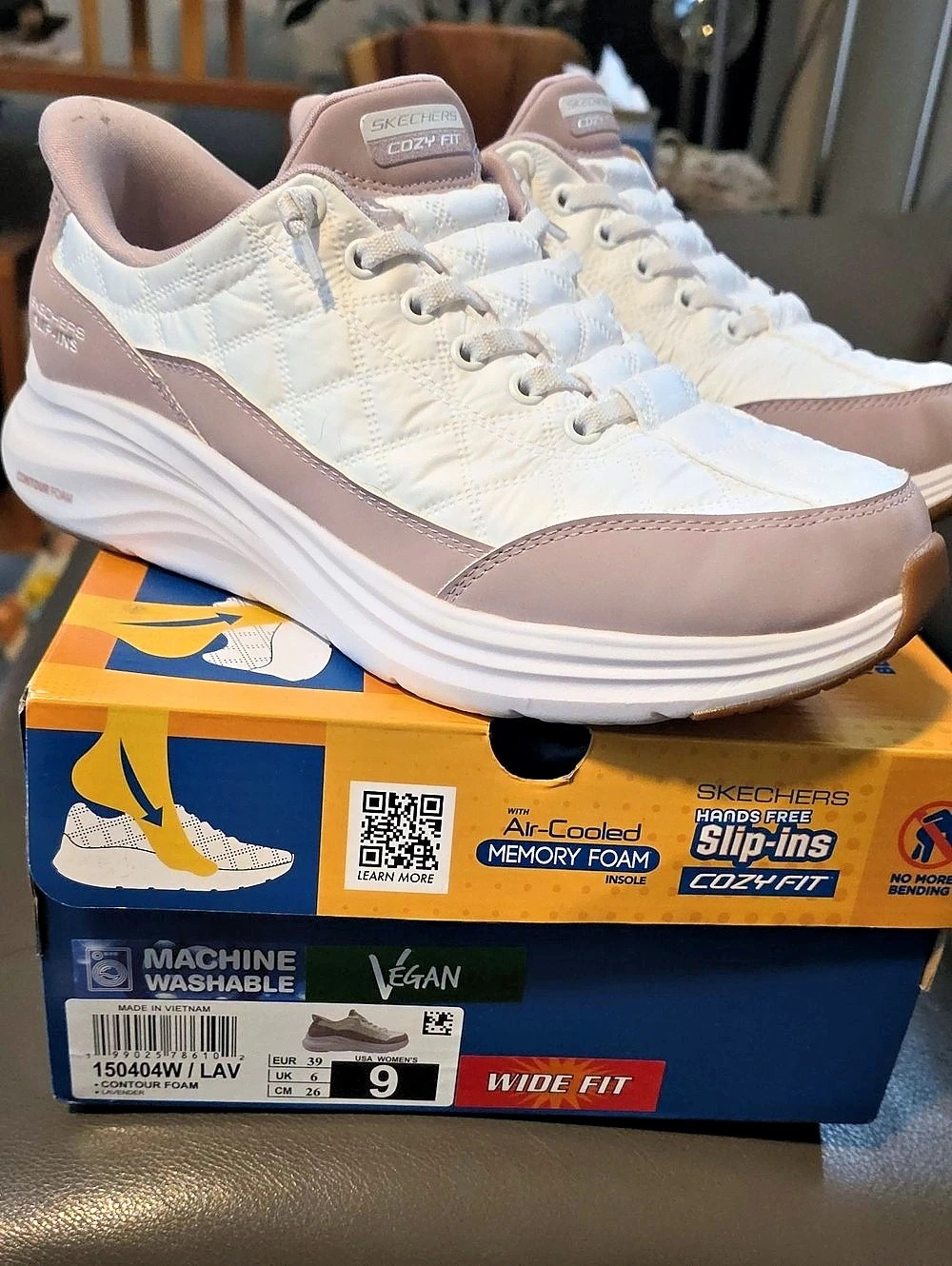 Skechers D'Lites Fit Women's Athletic Shoes White & Pink US 9 W